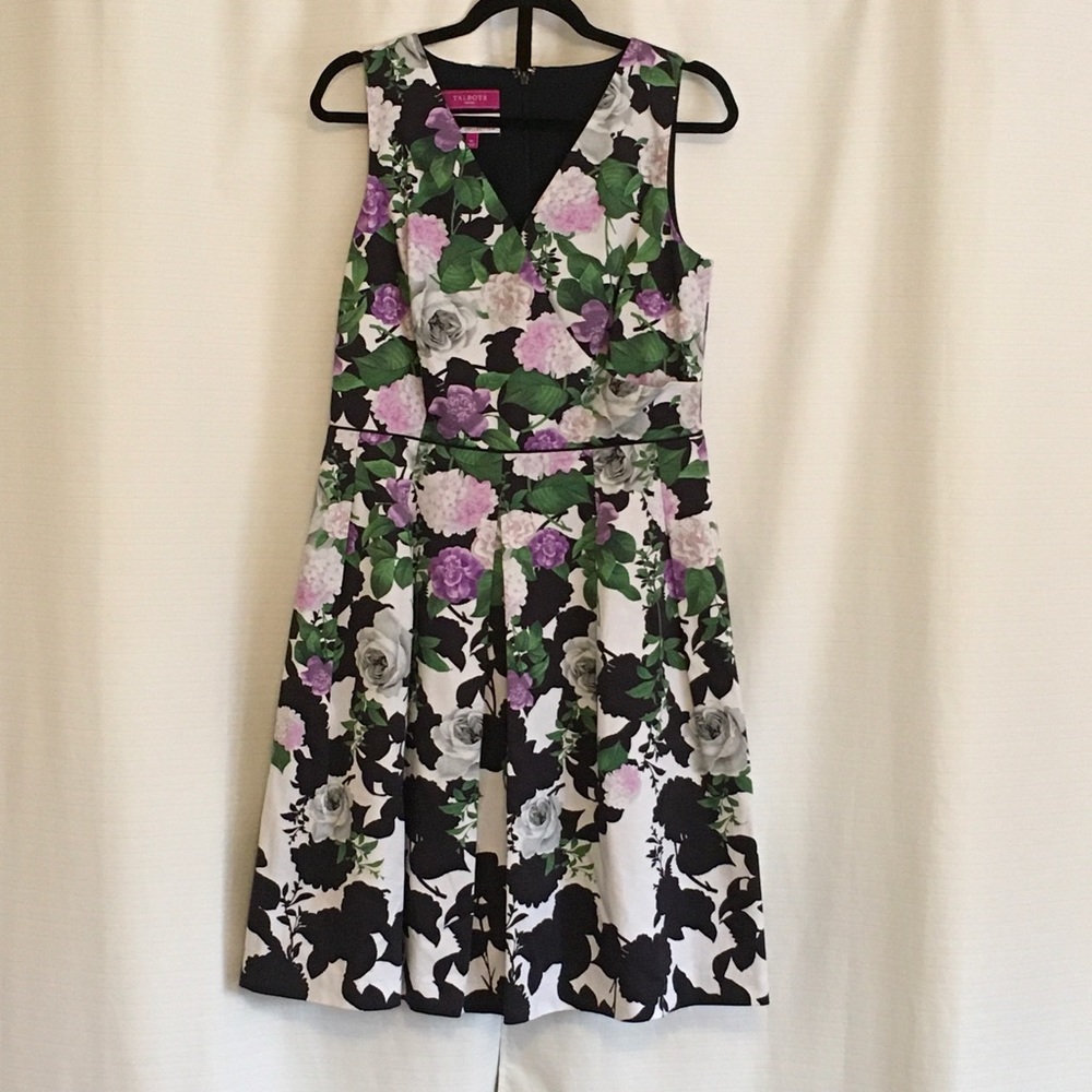 The Oprah Magazine Collection Dress